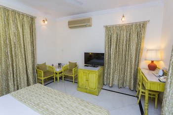 Garden Hotel