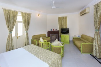Garden Hotel
