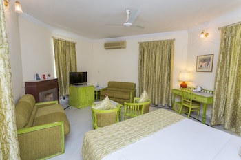 Garden Hotel