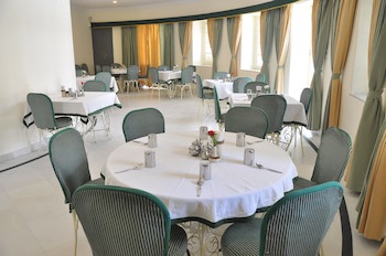 Garden Hotel