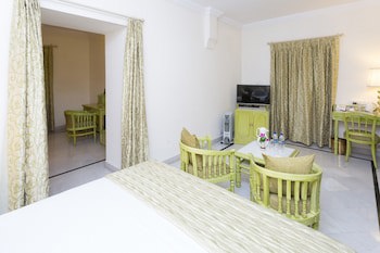 Garden Hotel