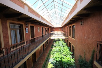 Casa Mexicana Hotel