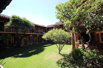Casa Mexicana Hotel