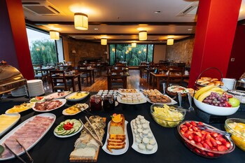 Loi Suites Chapelco Hotel