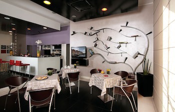 Euro Hotel Residence galeri fotoğrafı