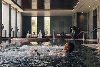 Dusit Thani Lakeview Cairo