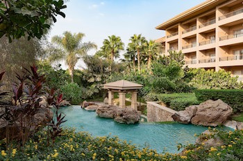 Dusit Thani Lakeview Cairo
