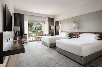 Dusit Thani LakeView Cairo galeri fotoğrafı