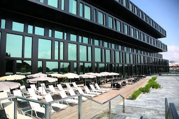 Axis Viana Business & Spa Hotel