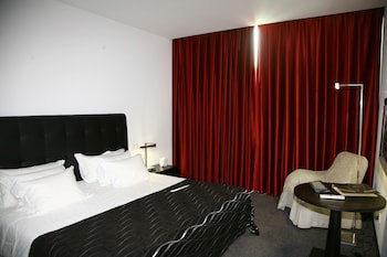 Axis Viana Business & Spa Hotel