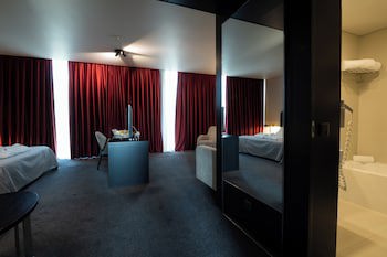 Axis Viana Business & Spa Hotel