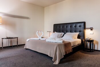 Axis Viana Business & Spa Hotel