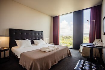 Axis Viana Business & Spa Hotel