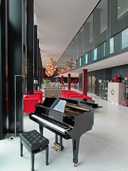 Axis Viana Business & Spa Hotel