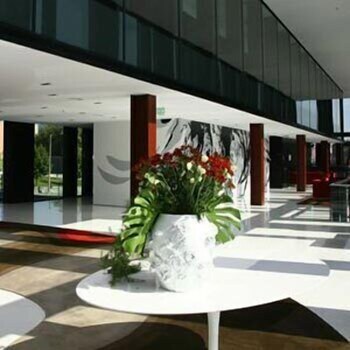 Axis Viana Business & Spa Hotel
