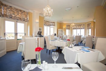 Sea Marge Hotel
