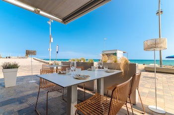 Akquaaa Boutique Hotel