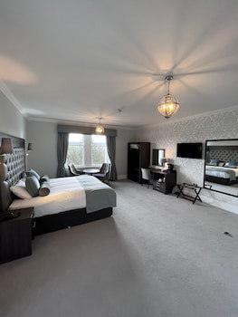 Fife Lodge