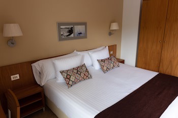 Hotel Nm Suites By Escampa Hotels