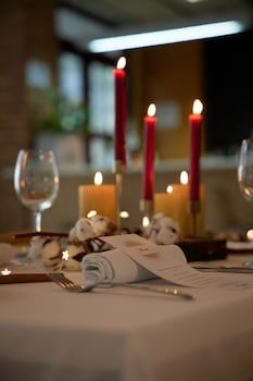 Hotel Nm Suites By Escampa Hotels