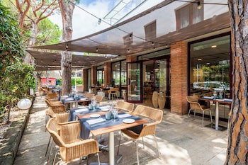 Hotel Nm Suites By Escampa Hotels