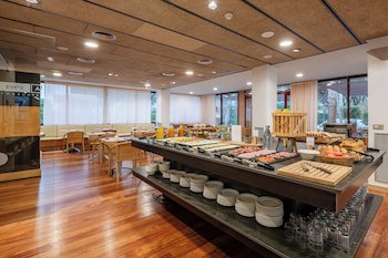 Hotel Nm Suites By Escampa Hotels