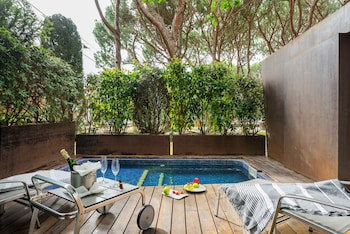 Hotel Nm Suites By Escampa Hotels