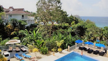 Bacolet Beach Club