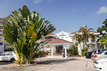 Bacolet Beach Club