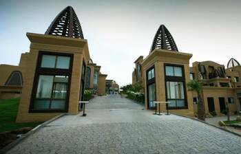 The Corinthians Resort & Club