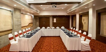The Corinthians Resort & Club