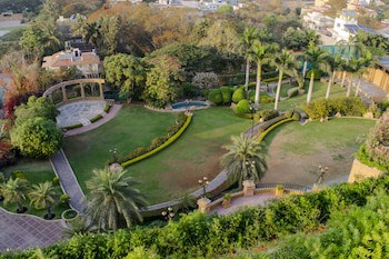 The Corinthians Resort & Club