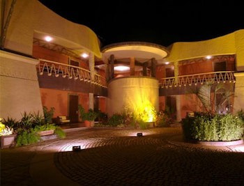 The Corinthians Resort & Club