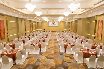 The Corinthians Resort & Club