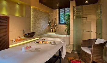 The Corinthians Resort & Club