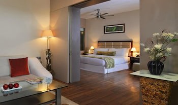 The Corinthians Resort & Club