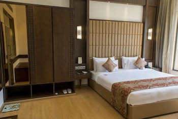 The Corinthians Resort & Club