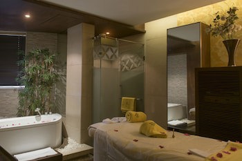 The Corinthians Resort & Club