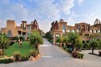 The Corinthians Resort & Club