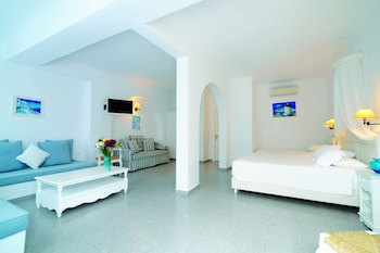 Kamari Hotel fotoğrafı
