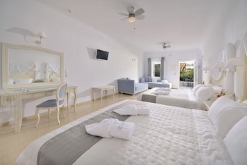Kamari Hotel galeri fotoğrafı