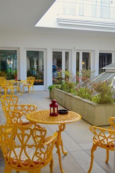 Hotel Toural
