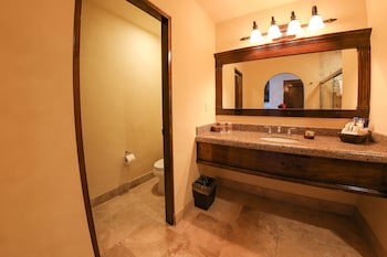 La Mision Loreto Hotel