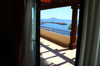 La Mision Loreto Hotel