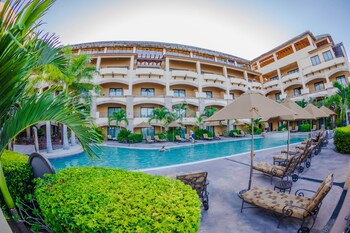 La Mision Loreto Hotel