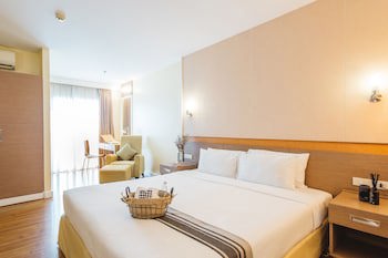 Clef Hotel