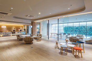 Clef Hotel