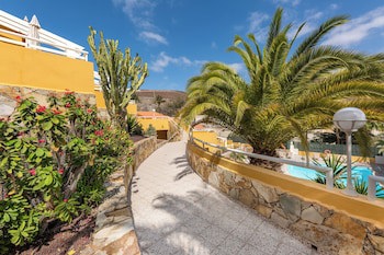 Apartamentos Punta Marina By Livvo
