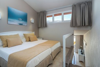 Apartamentos Punta Marina By Livvo