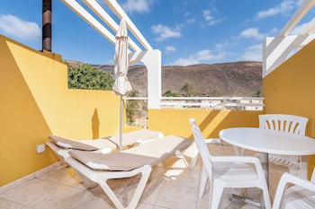 Apartamentos Punta Marina By Livvo